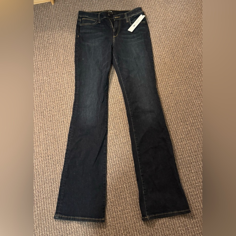 NWT Joe’s Jeans in Honey Bootcut Curvy size 29